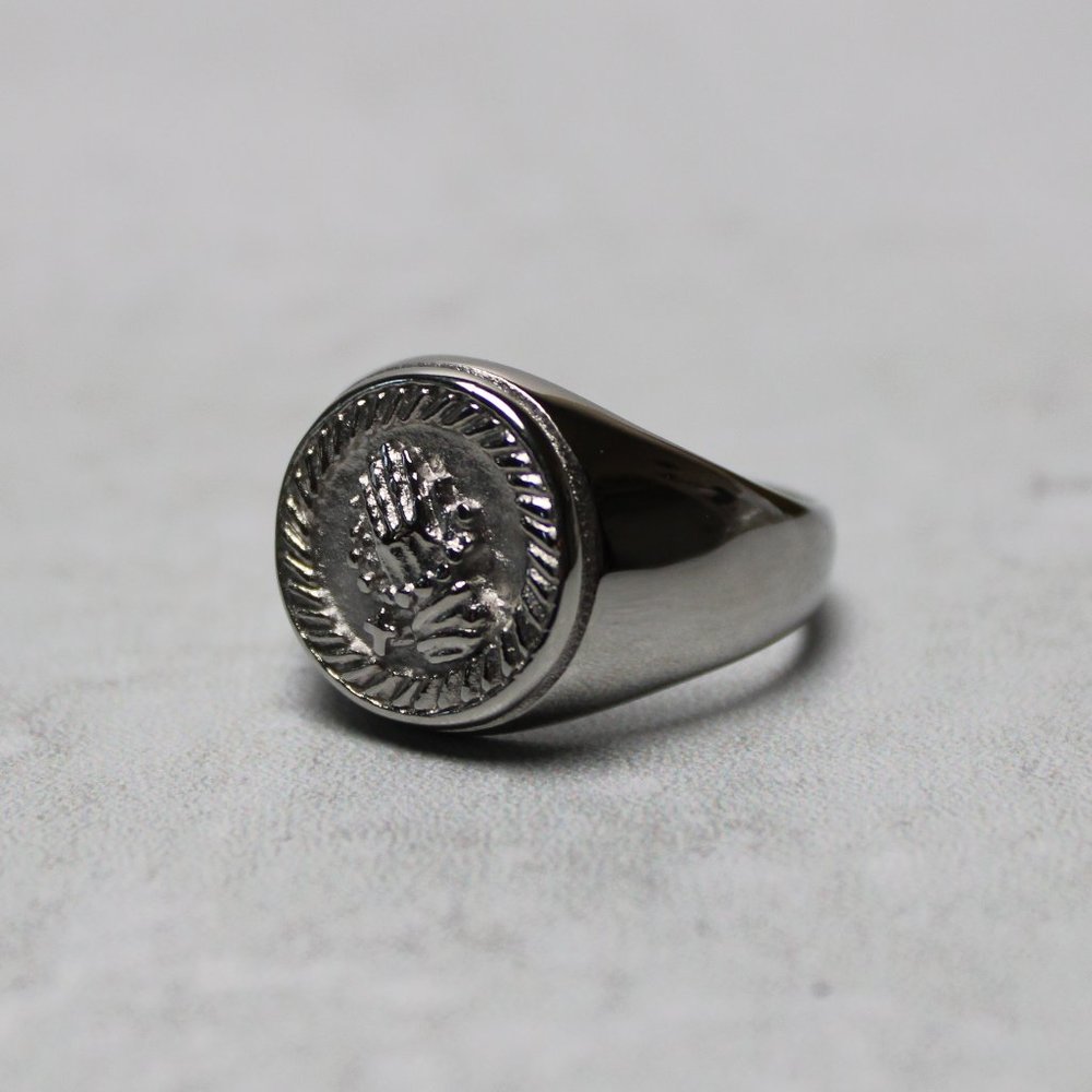 Silver Praying Hands Ring Size 7-12